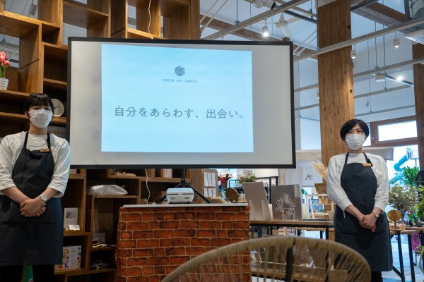 CF53448C-C583-4DDB-AD86-550BF890DE40