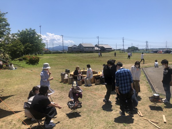 C1ACE630-32A0-468B-9EB6-DD3F1E9BFDF3